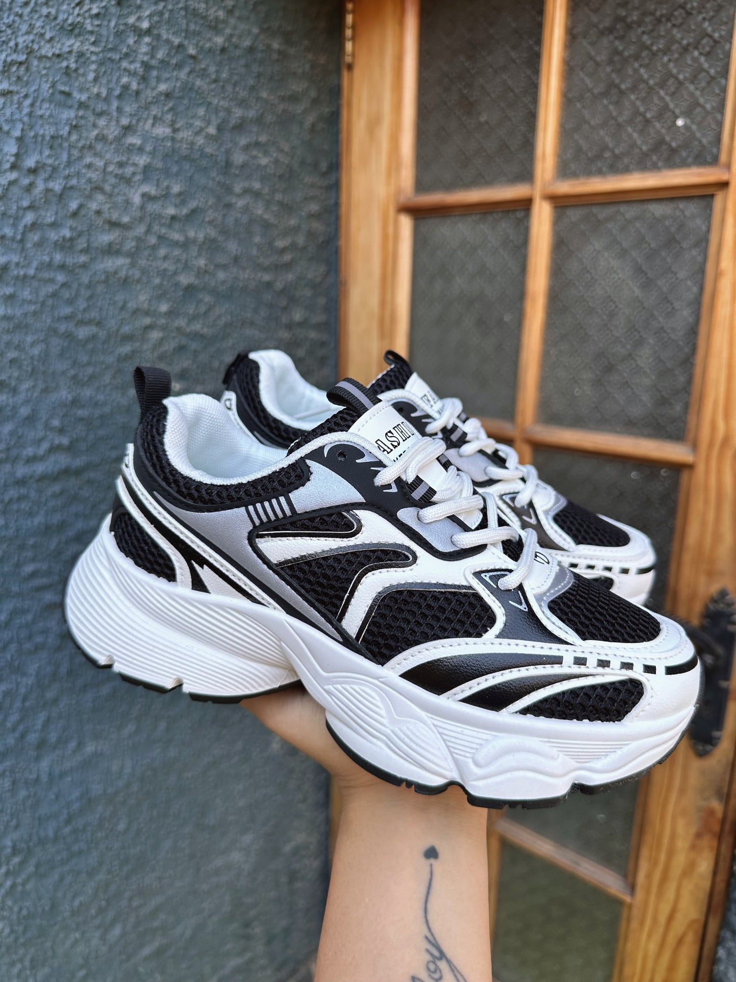 ZAPATILLAS URBAN BLACK🖤