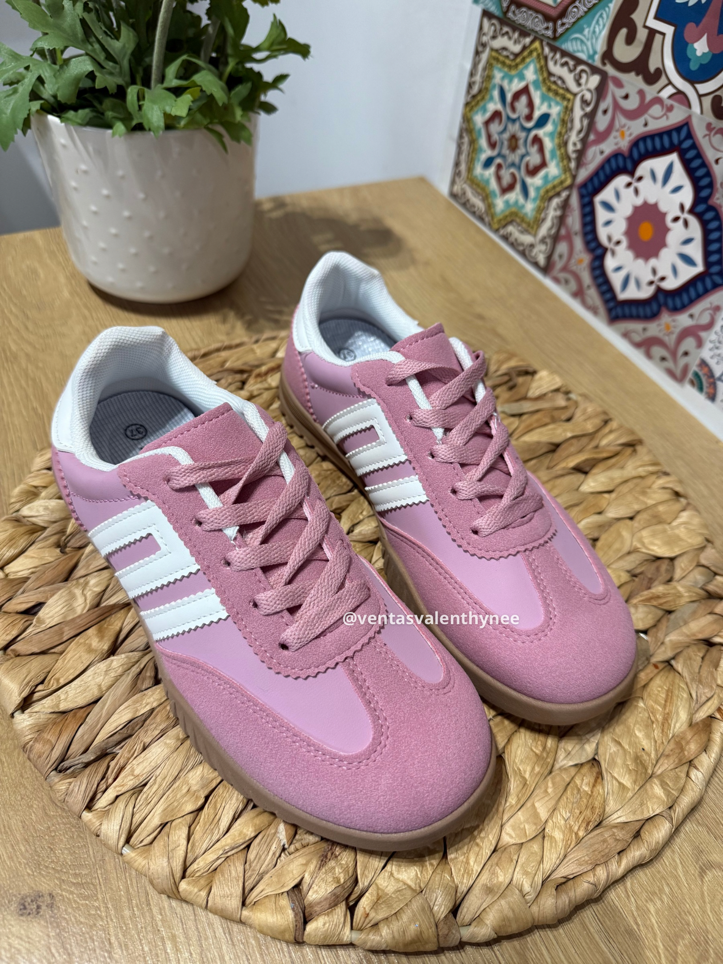 CAMPUS PINK💖🎀