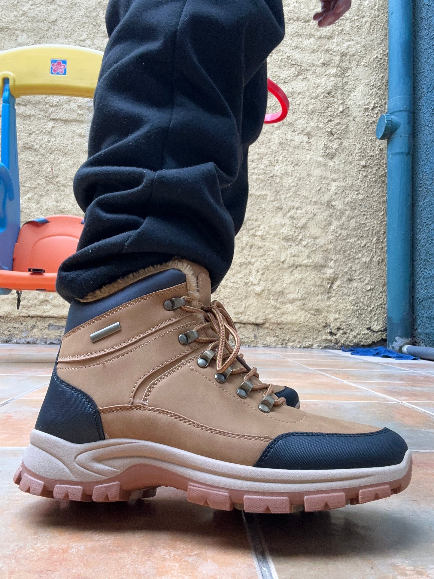 BOTINES CON CHIPORRO HOMBRE🧔🏻♂️ CAFÉ