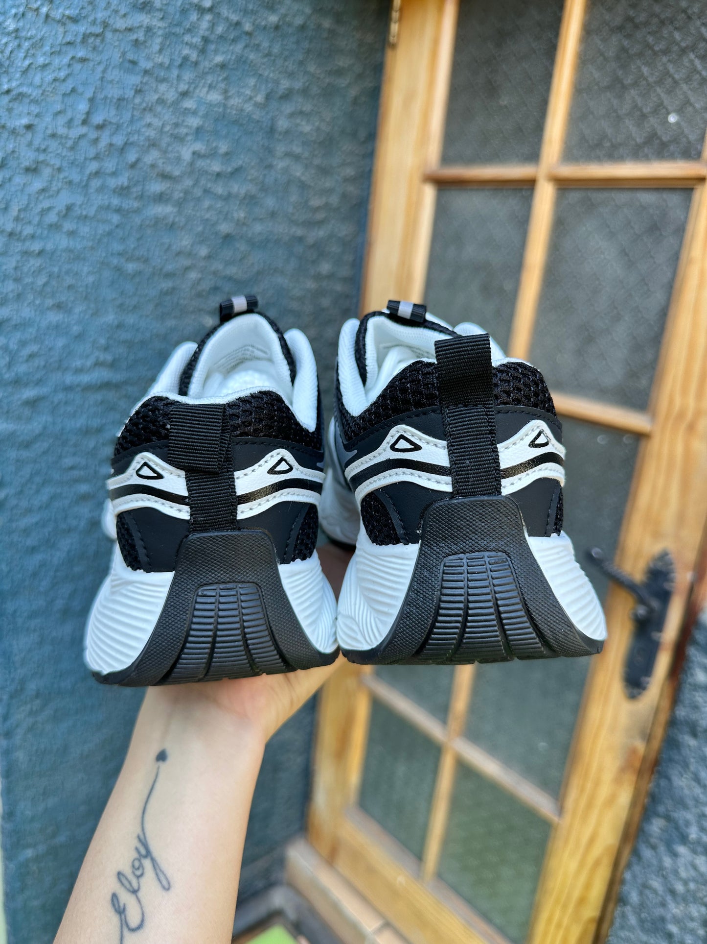 ZAPATILLAS URBAN BLACK🖤