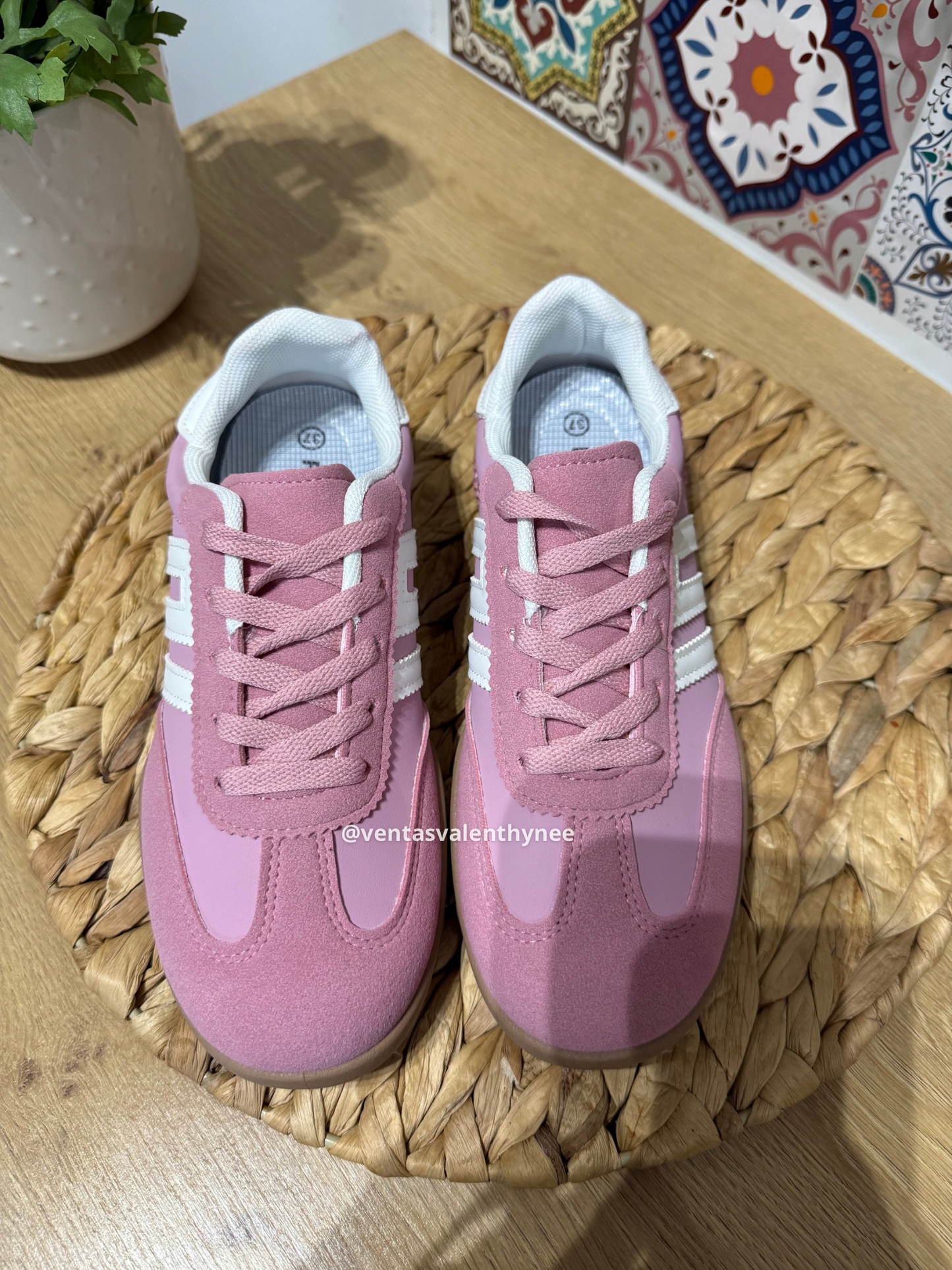 CAMPUS PINK💖🎀