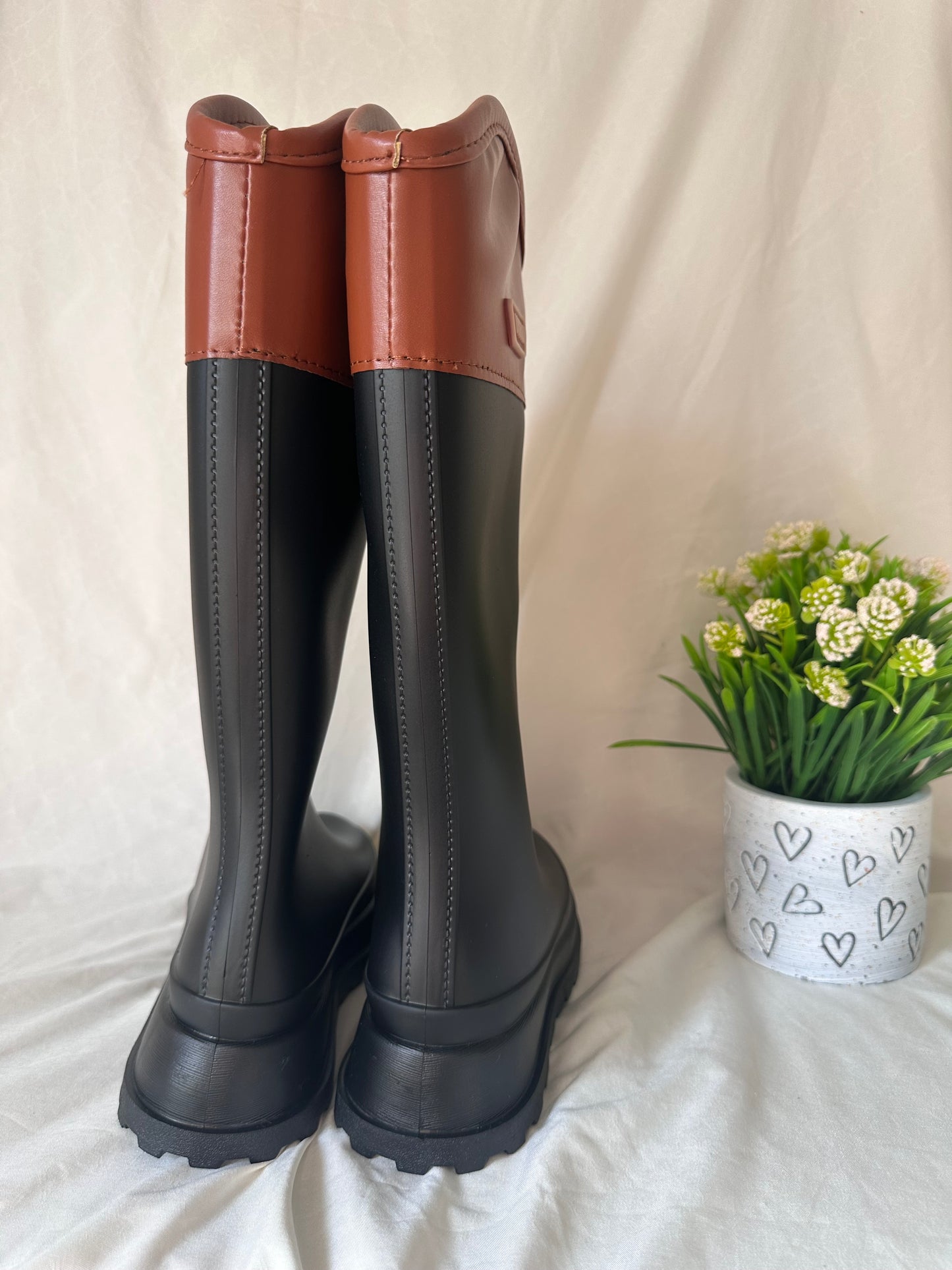 BOTAS DE AGUA ESTILO Tennessee 👢BLACK💦