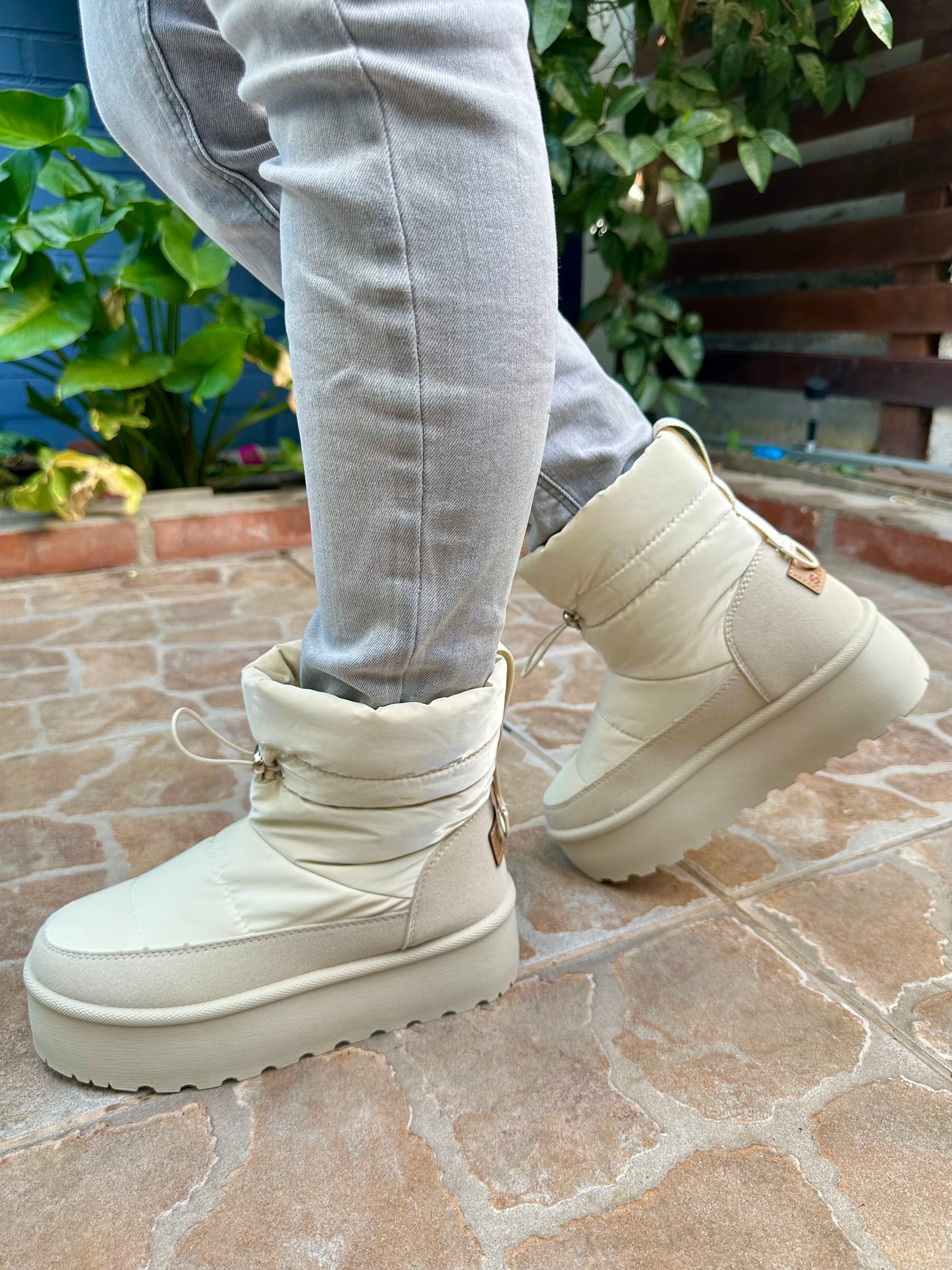 IMPERMEABLES NIEVE CON CHIPORRO (Beige)⛄️🌧️