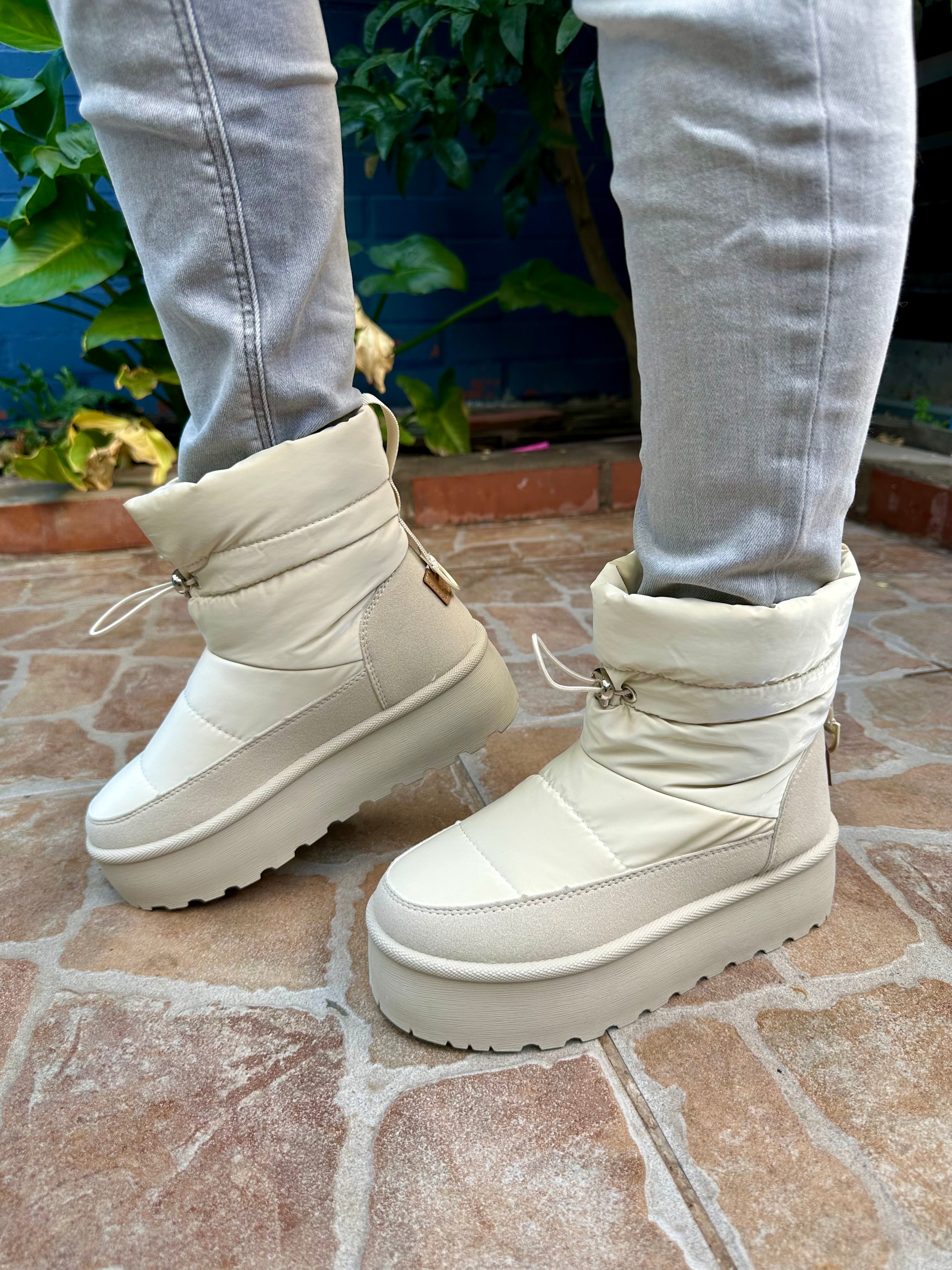IMPERMEABLES NIEVE CON CHIPORRO (Beige)⛄️🌧️