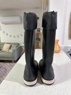BOTAS DE AGUA 💦 AJUSTABLES Y SUELA ANTIDESLIZANTE (Acolchada) Black