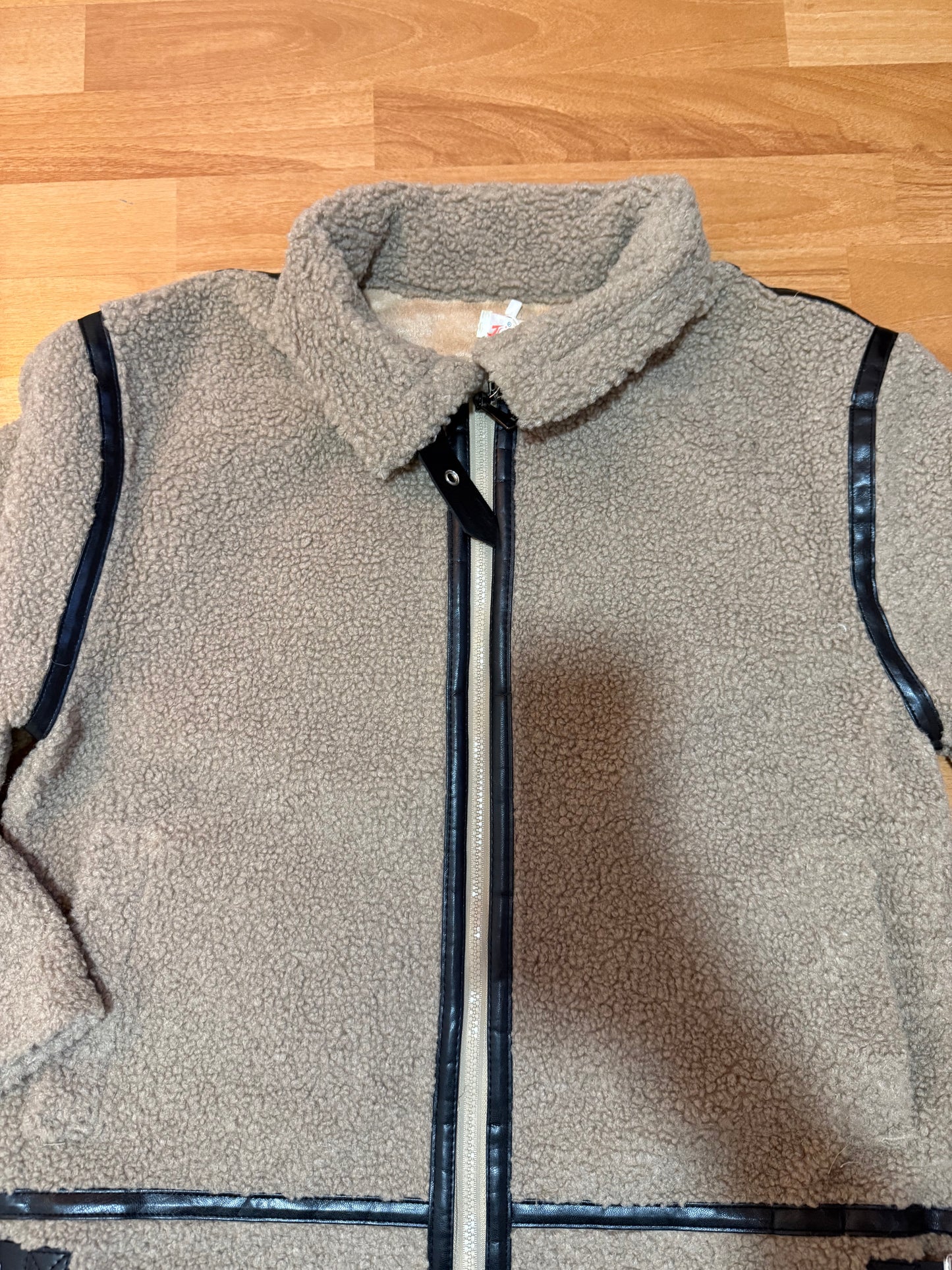 CORDERITO DUPE ZARA🐑(Camel)