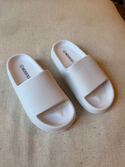 SANDALIAS PISCINA 💦 (Blanco)