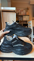 Zapatillas corazón (Black)