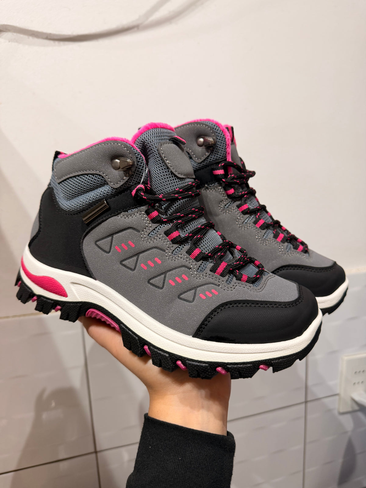 BOTINES OUTDOOR TREKKING (Con polar)⛰️