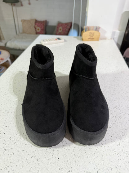 BOTAS TIPO UGG (Negro)