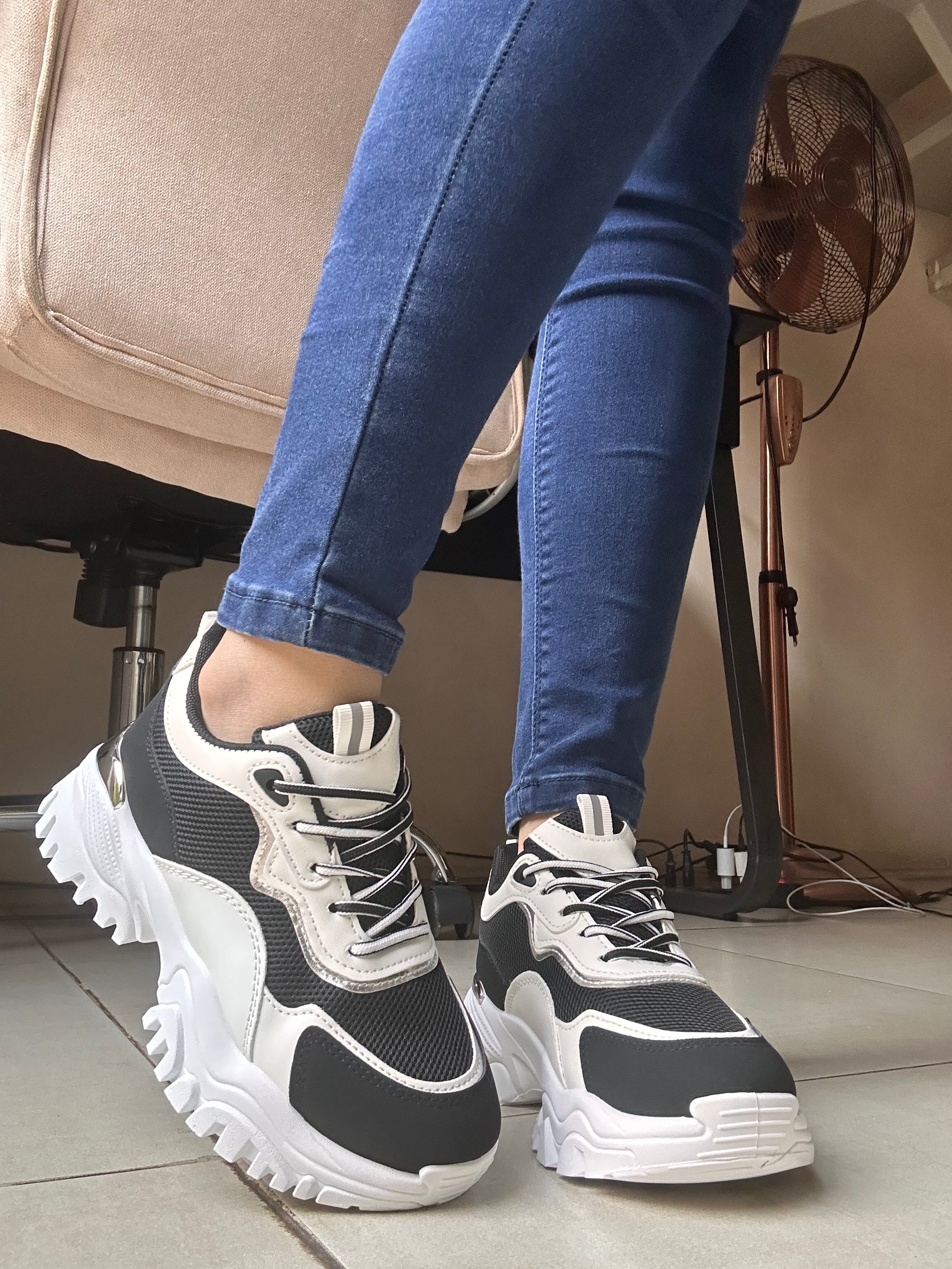 ZAPATILLAS VINTAGE BLACK✨CON MALLA ANTI SUDOR💦