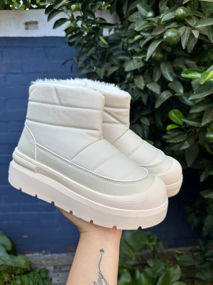 IMPERMEABLES DE GUERRA🪖💦(Beige)