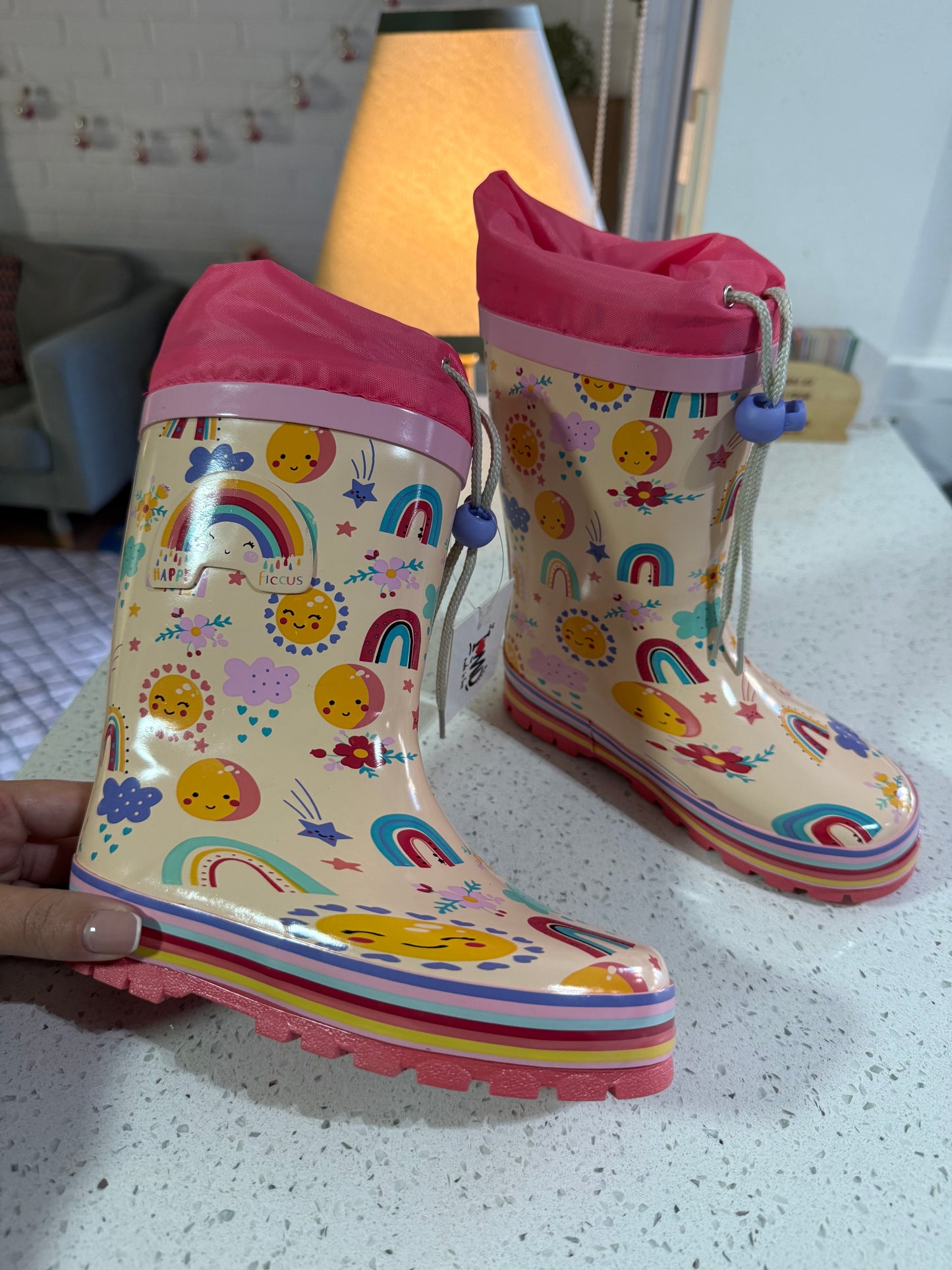 BOTAS DE AGUA PARA NIÑAS CON CHIPORRO Y SUELA ANTIDESLIZANTE