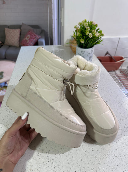 IMPERMEABLES NIEVE CON CHIPORRO (Beige)⛄️🌧️