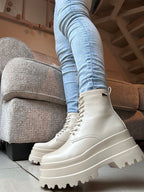 BOTINES PLATAFORMA BEIGE⚡️