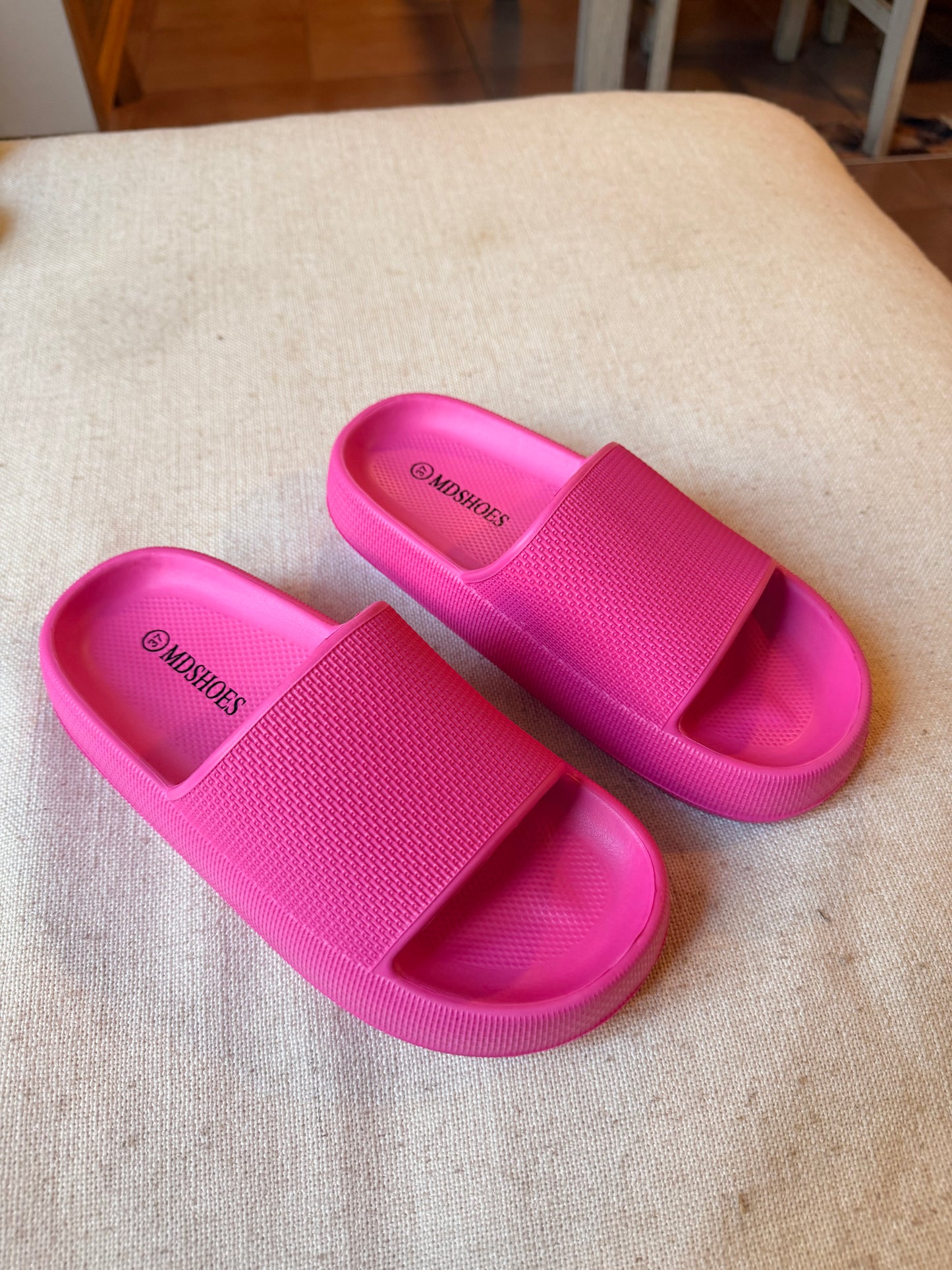 SANDALIAS PISCINA💦 (Fucsia)