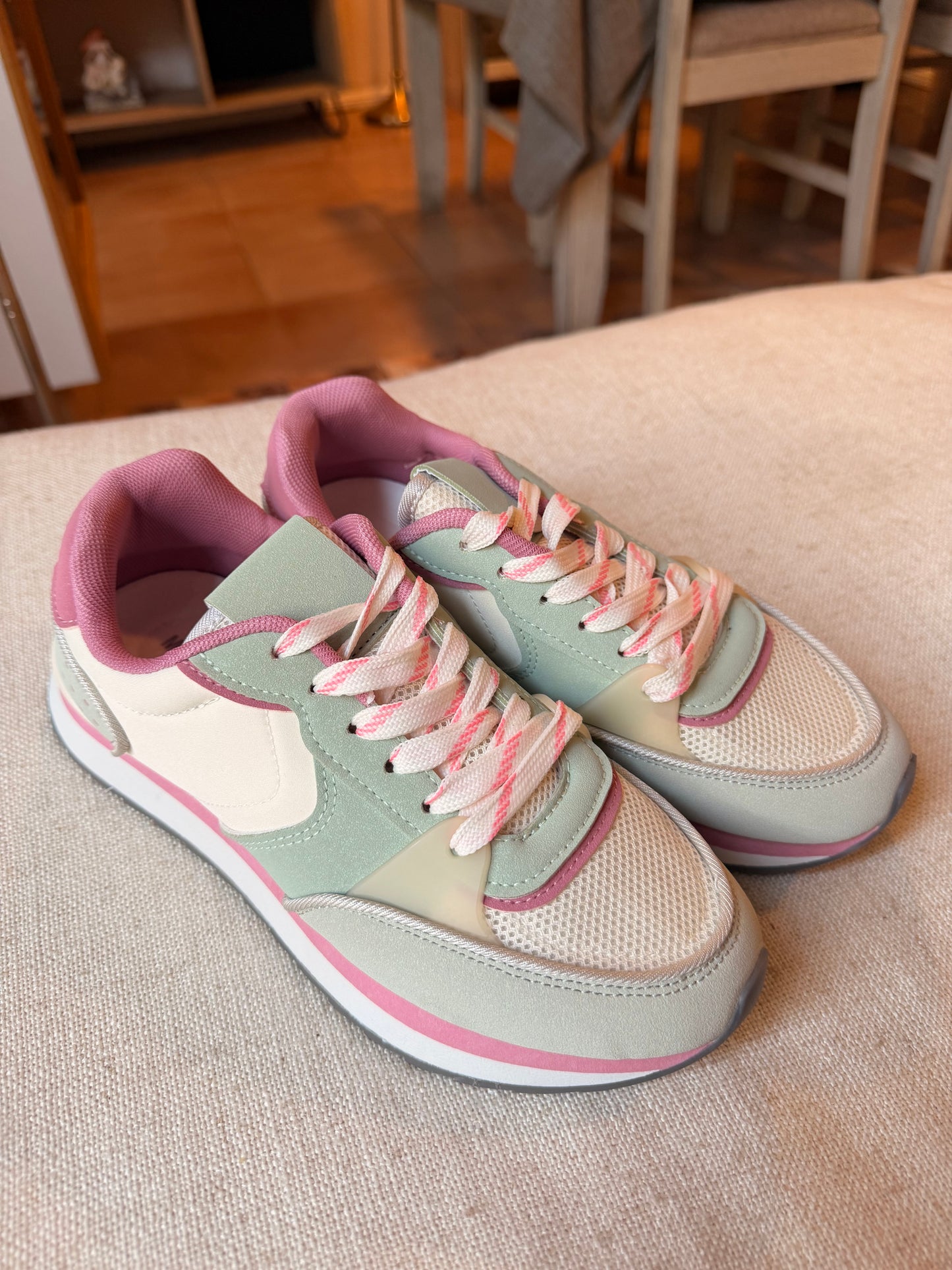 ZAPATILLAS TONOS PASTELES🩷