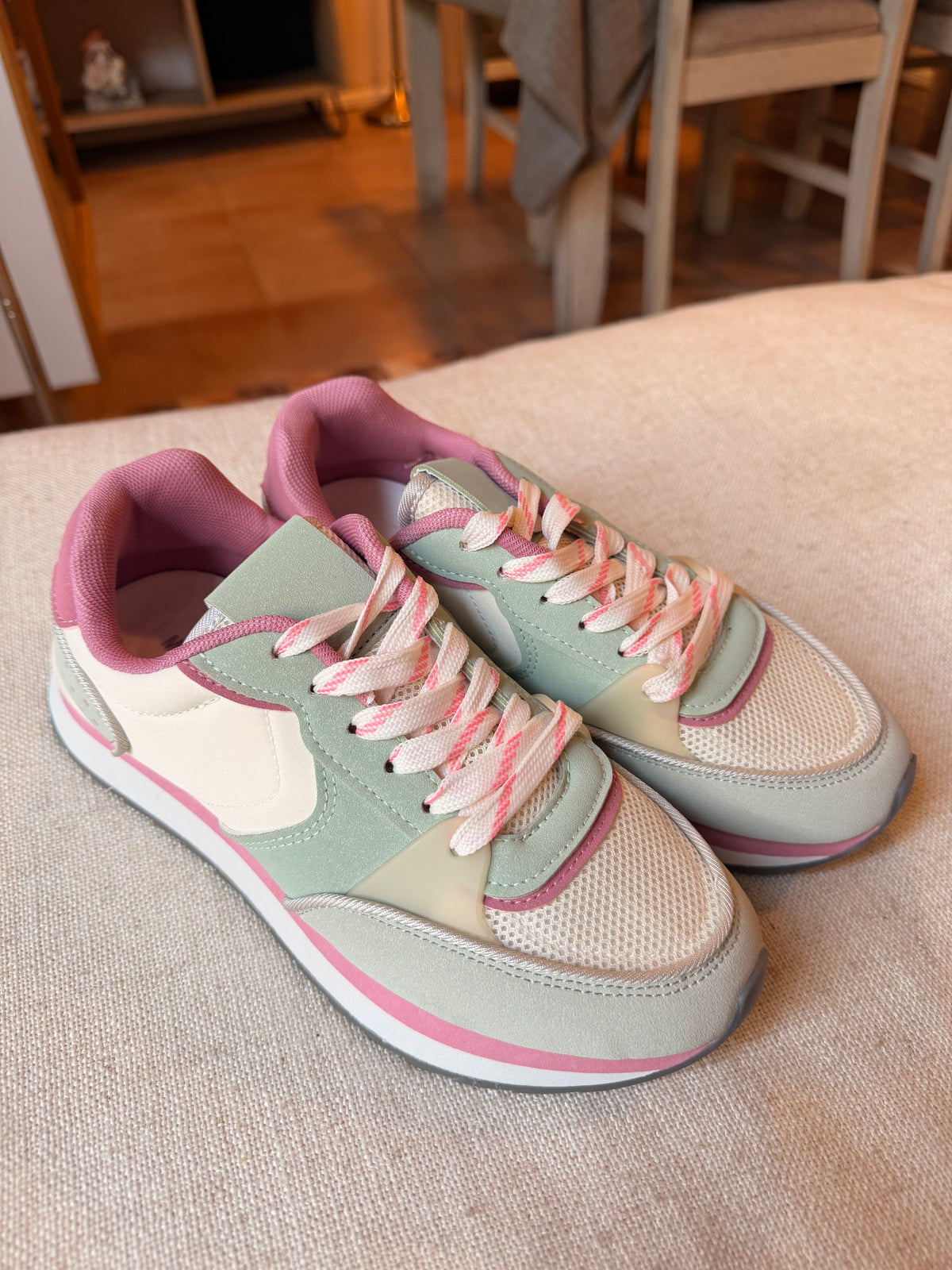 ZAPATILLAS TONOS PASTELES🩷