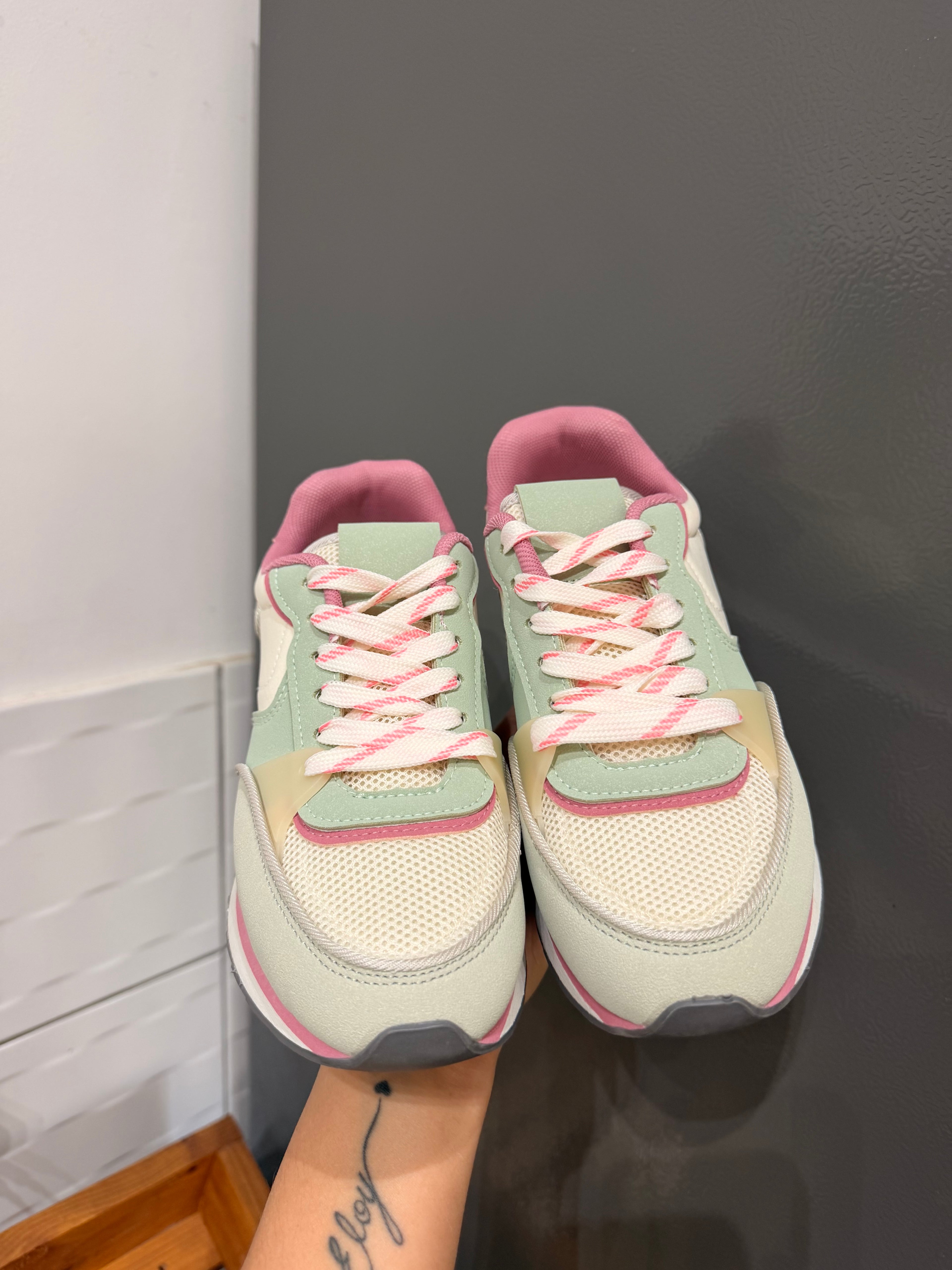 ZAPATILLAS TONOS PASTELES🩷