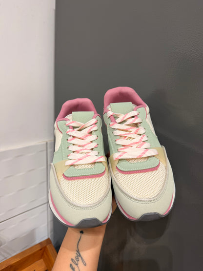 ZAPATILLAS TONOS PASTELES🩷