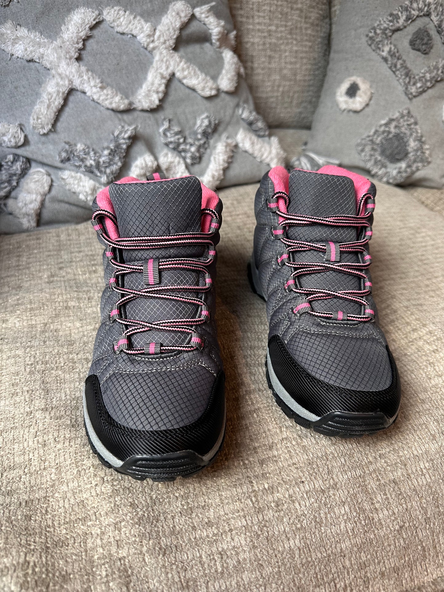 BOTINES IMPERMEABLES CON POLAR PINK🌧️💕