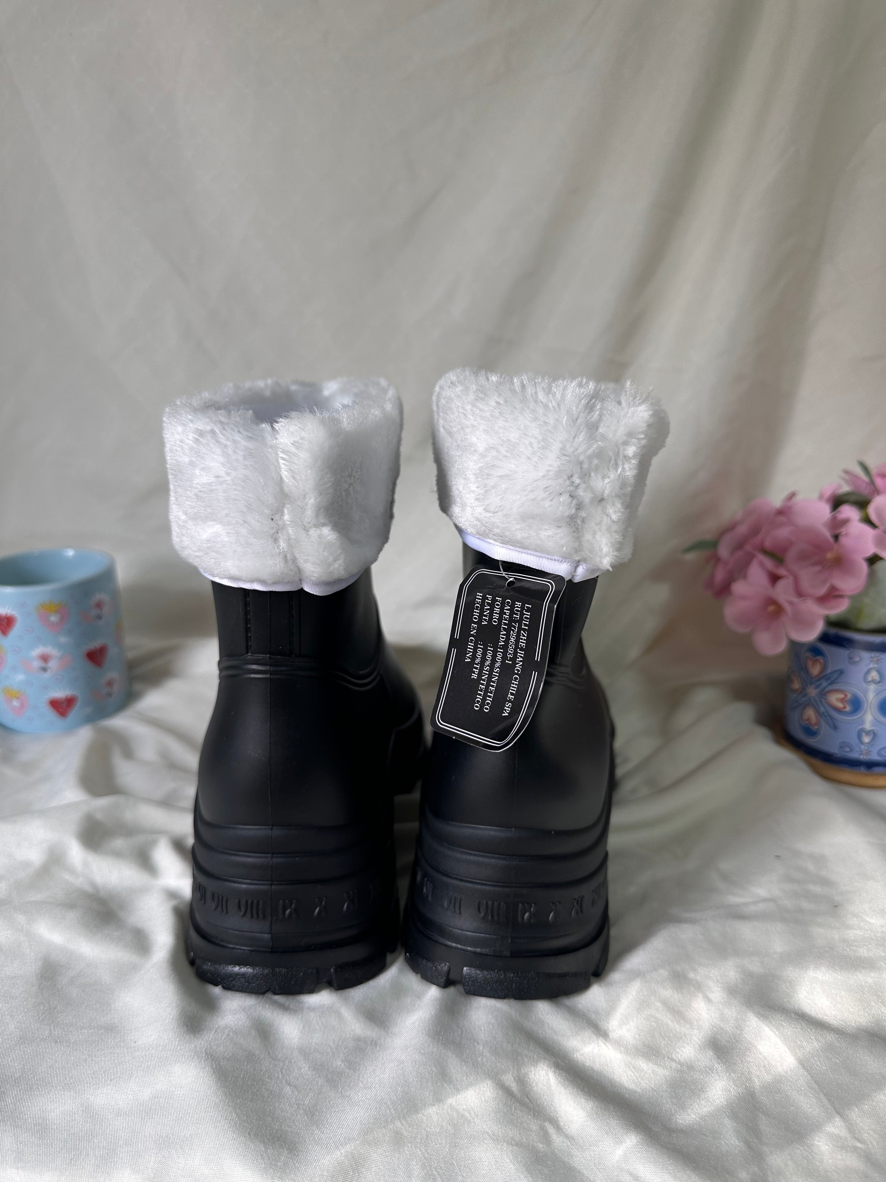 BOTAS DE AGUA CON CHIPORRO DESMONTABLE☔️💧(Black🖤) CORTAS