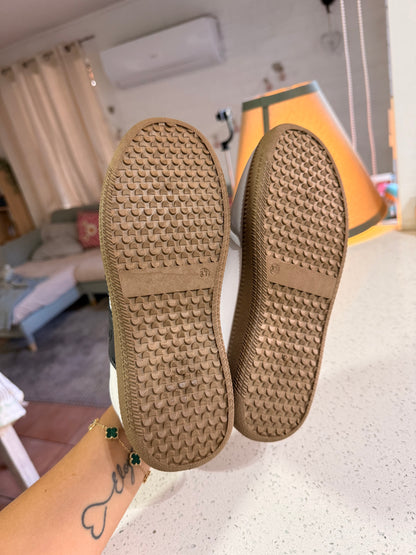 ZAPATILLAS CLASSIC🖤🤍