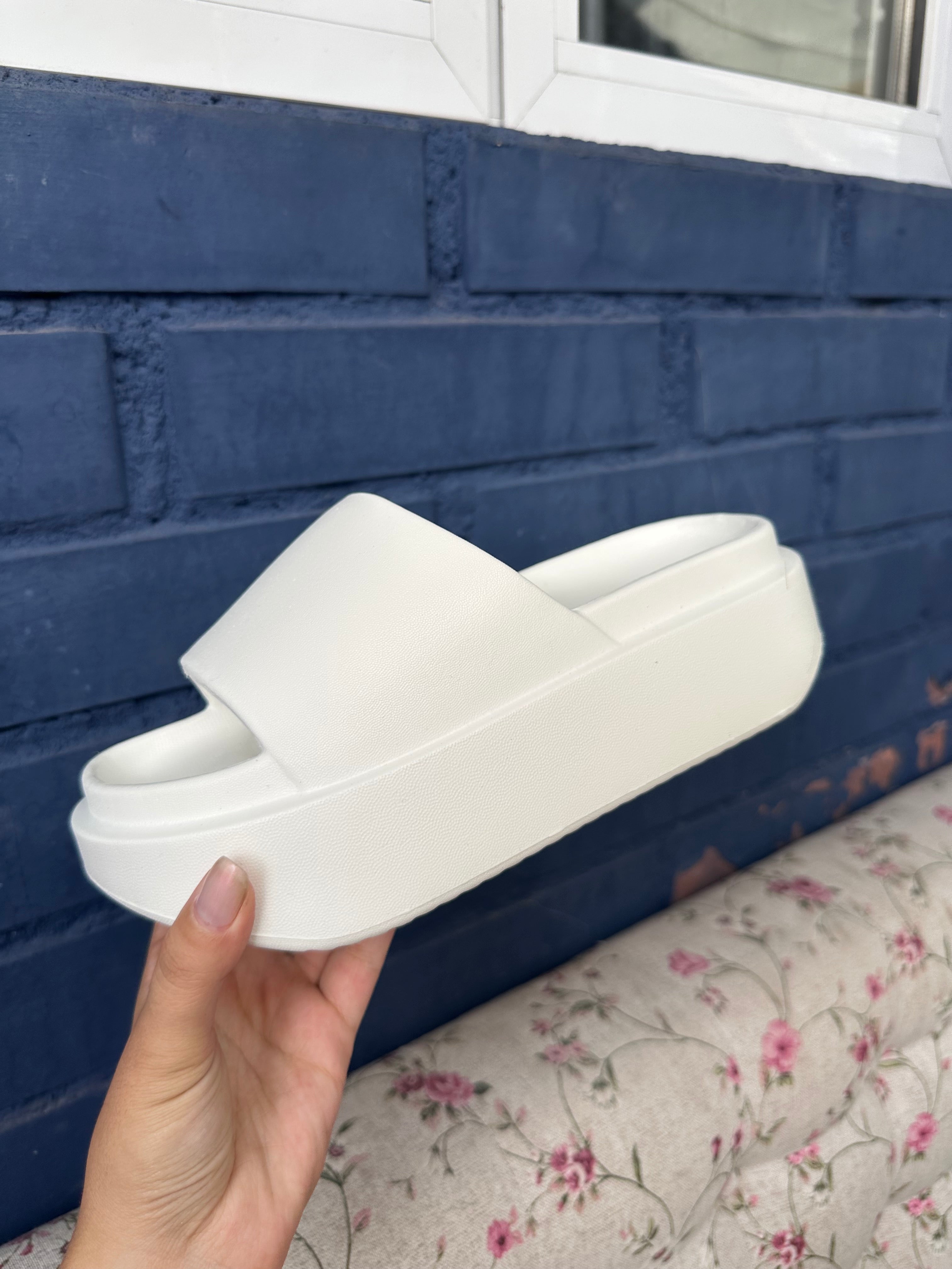 SANDALIAS LIGERAS ANTI DOLOR💖WHITE✨