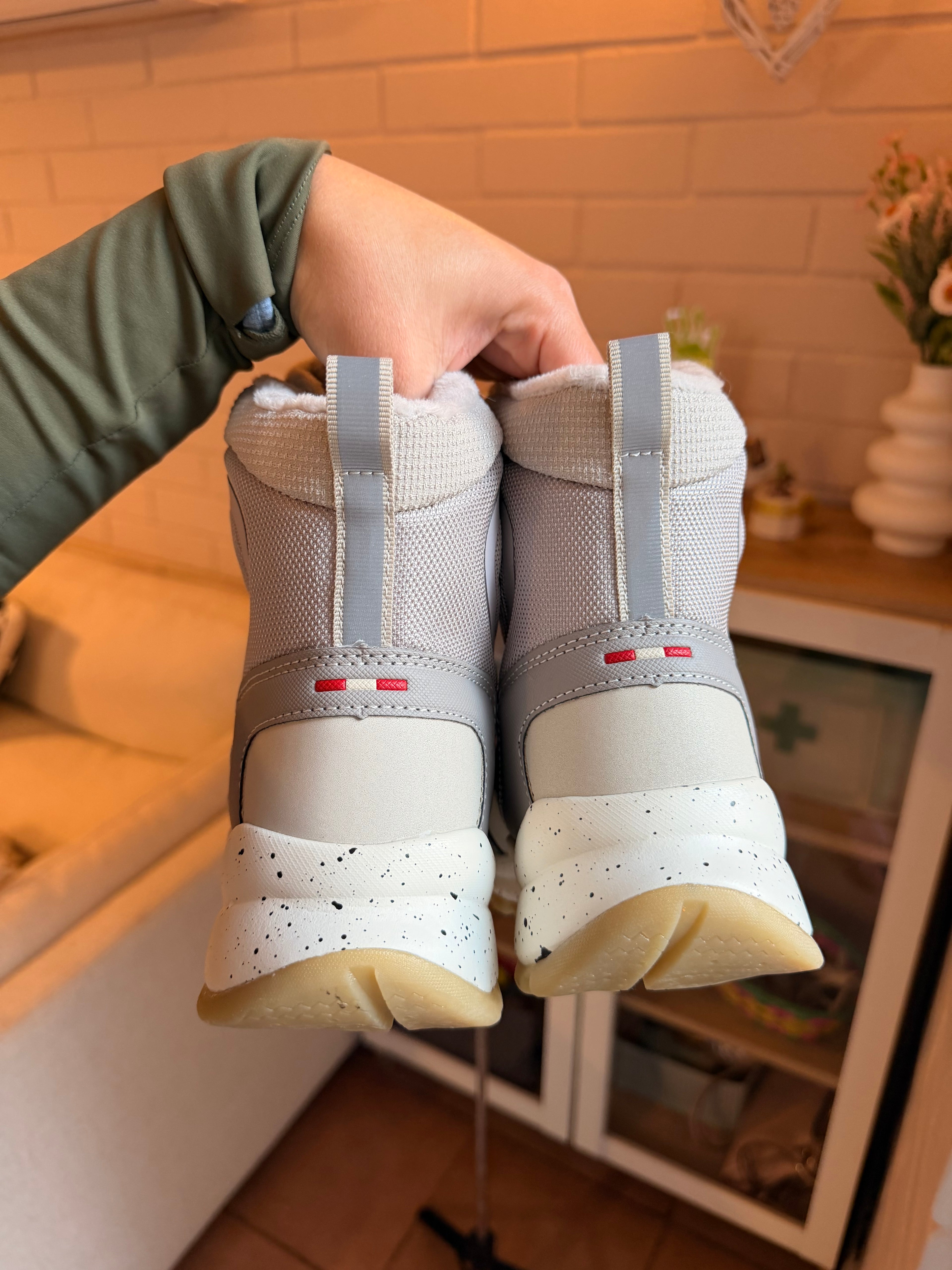 BOTINES NORDIK WATERPROOF💦 (Beige)