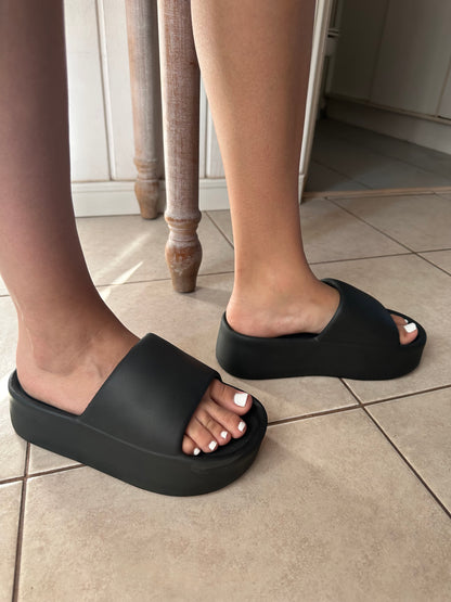 SANDALIAS NUBE BLACK🖤