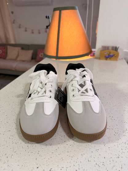 ZAPATILLAS CLASSIC🖤🤍