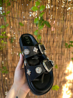 SANDALIAS HEBILLA BLACK🖤