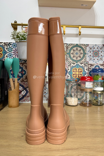 BOTAS DE AGUA FLEXIBLES Y ANTIDESLIZANTE 👢(Camel)