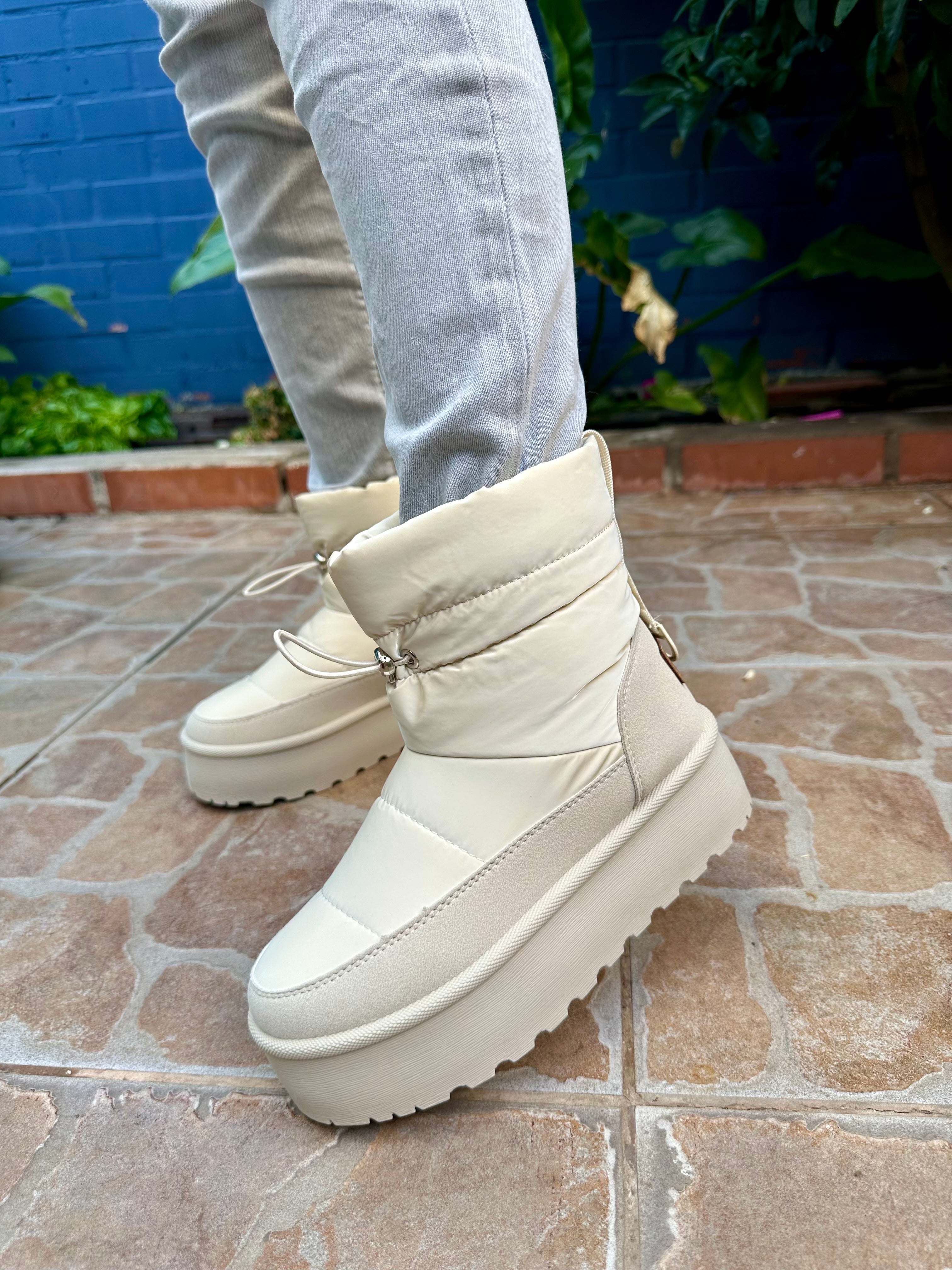 IMPERMEABLES NIEVE CON CHIPORRO (Beige)⛄️🌧️