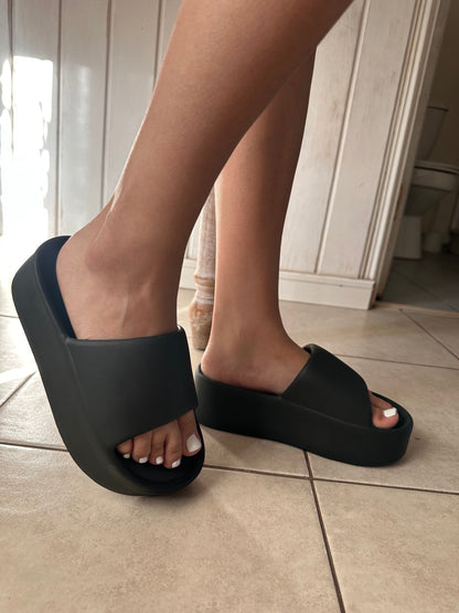 SANDALIAS NUBE BLACK🖤