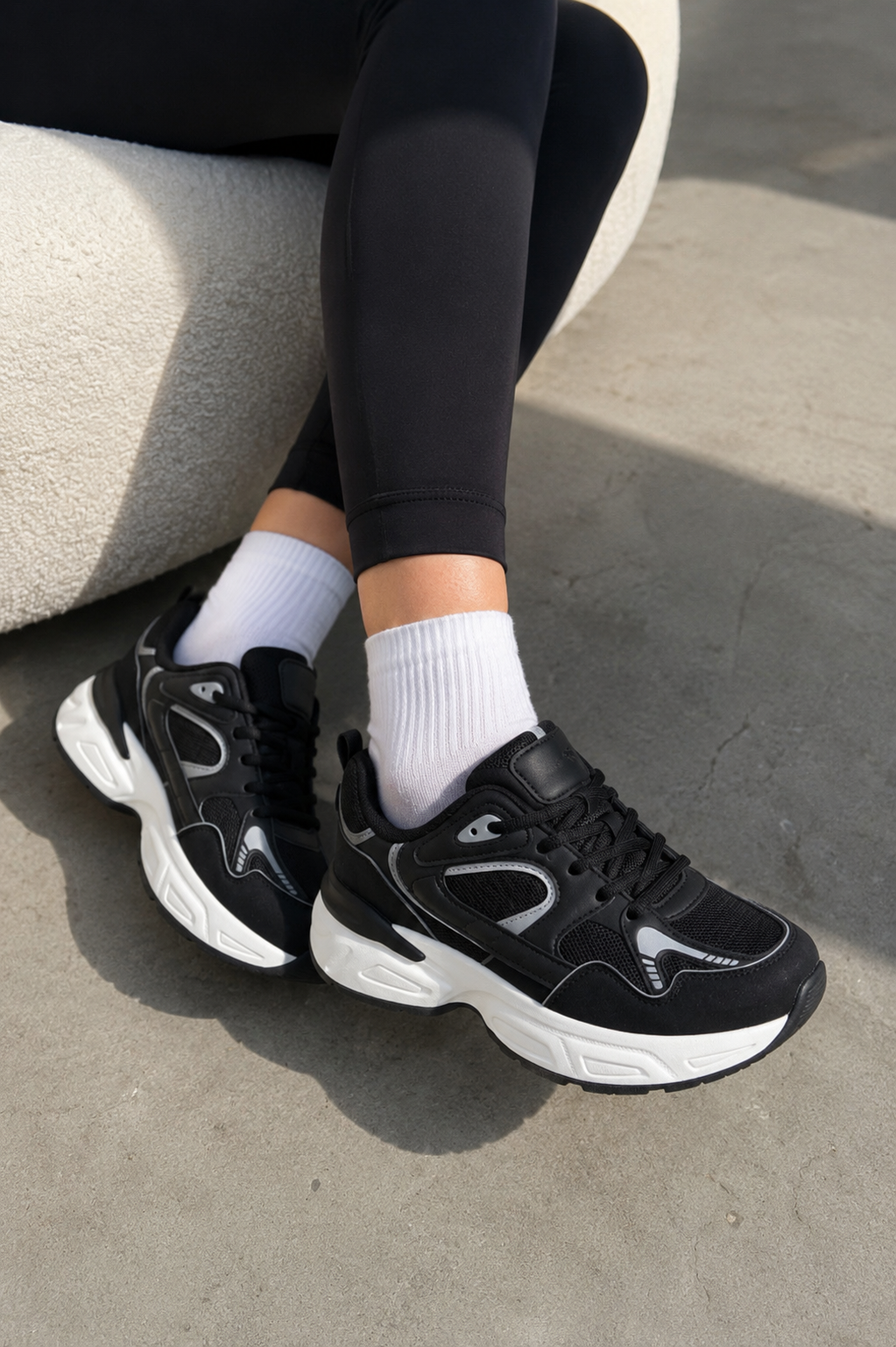 ZAPATILLAS MILA BLACK👟🖤