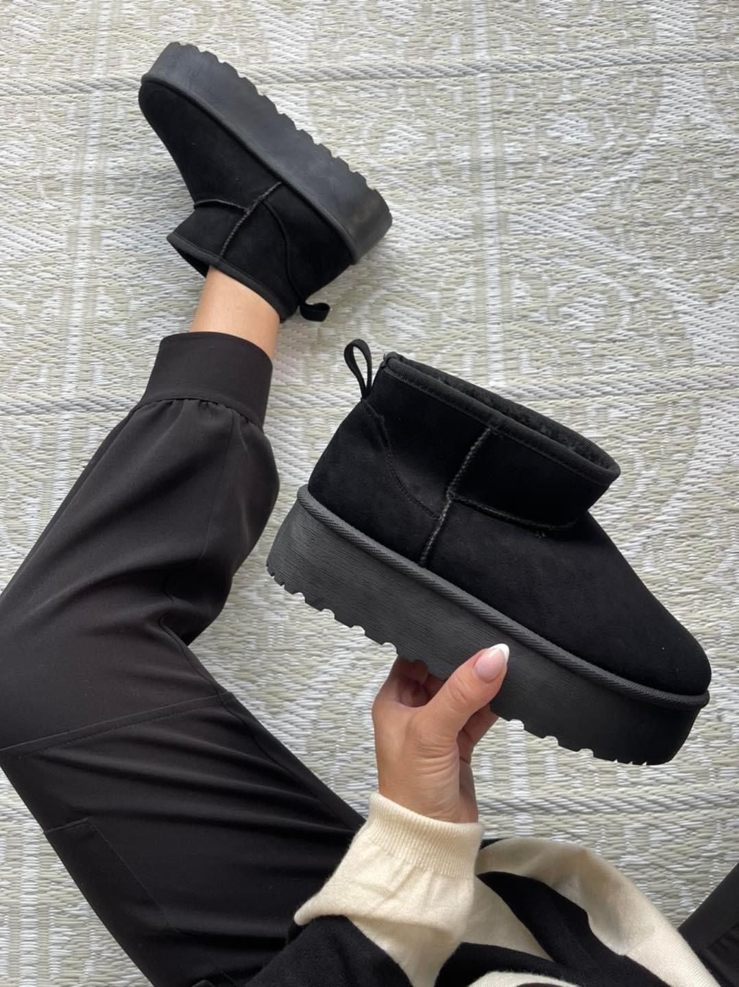 BOTAS TIPO UGG (Negro)