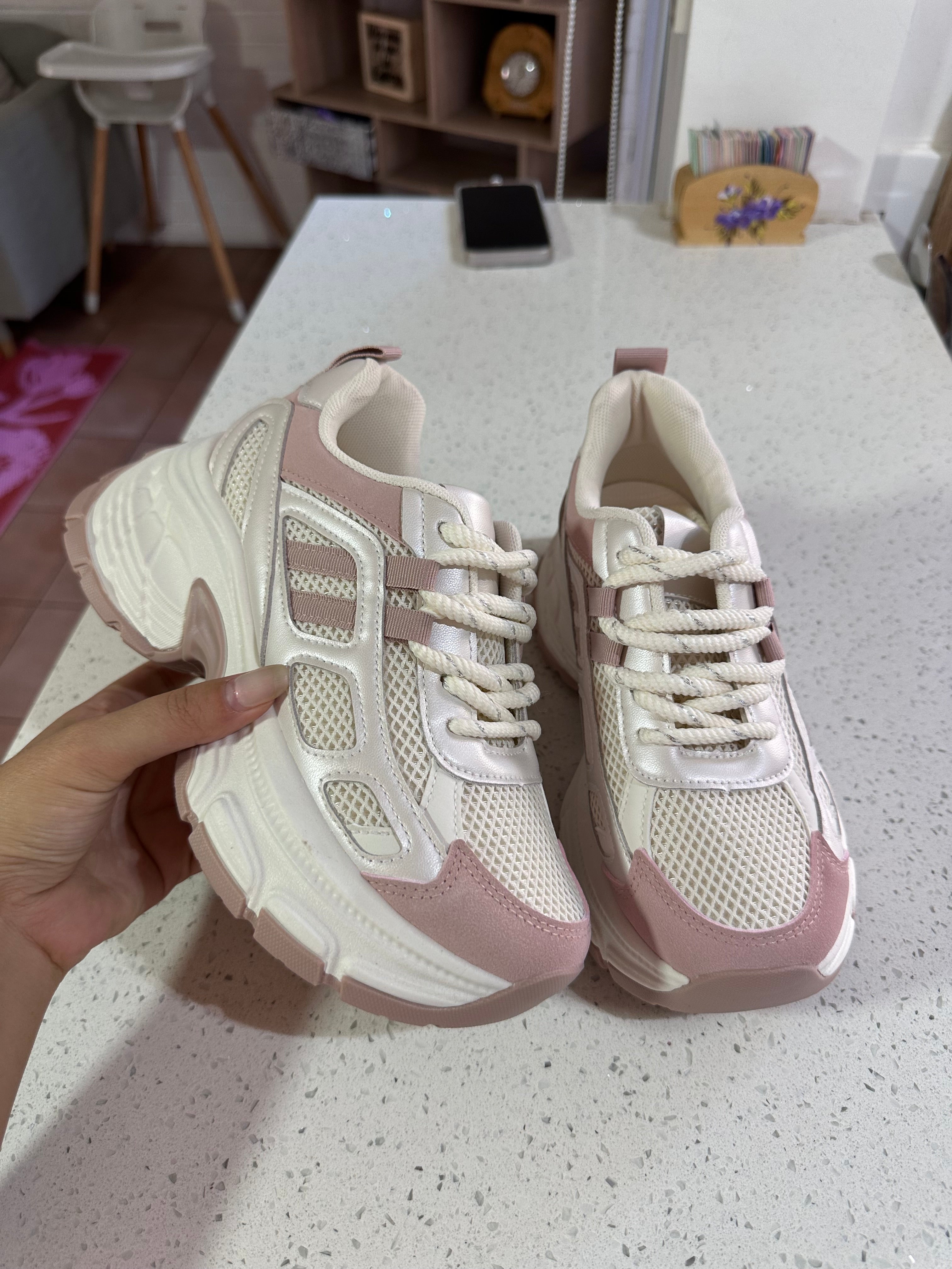 ZAPATILLAS PINK PASTEL💞