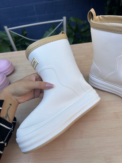 BOTAS DE AGUA 💦 WHITE 🤍