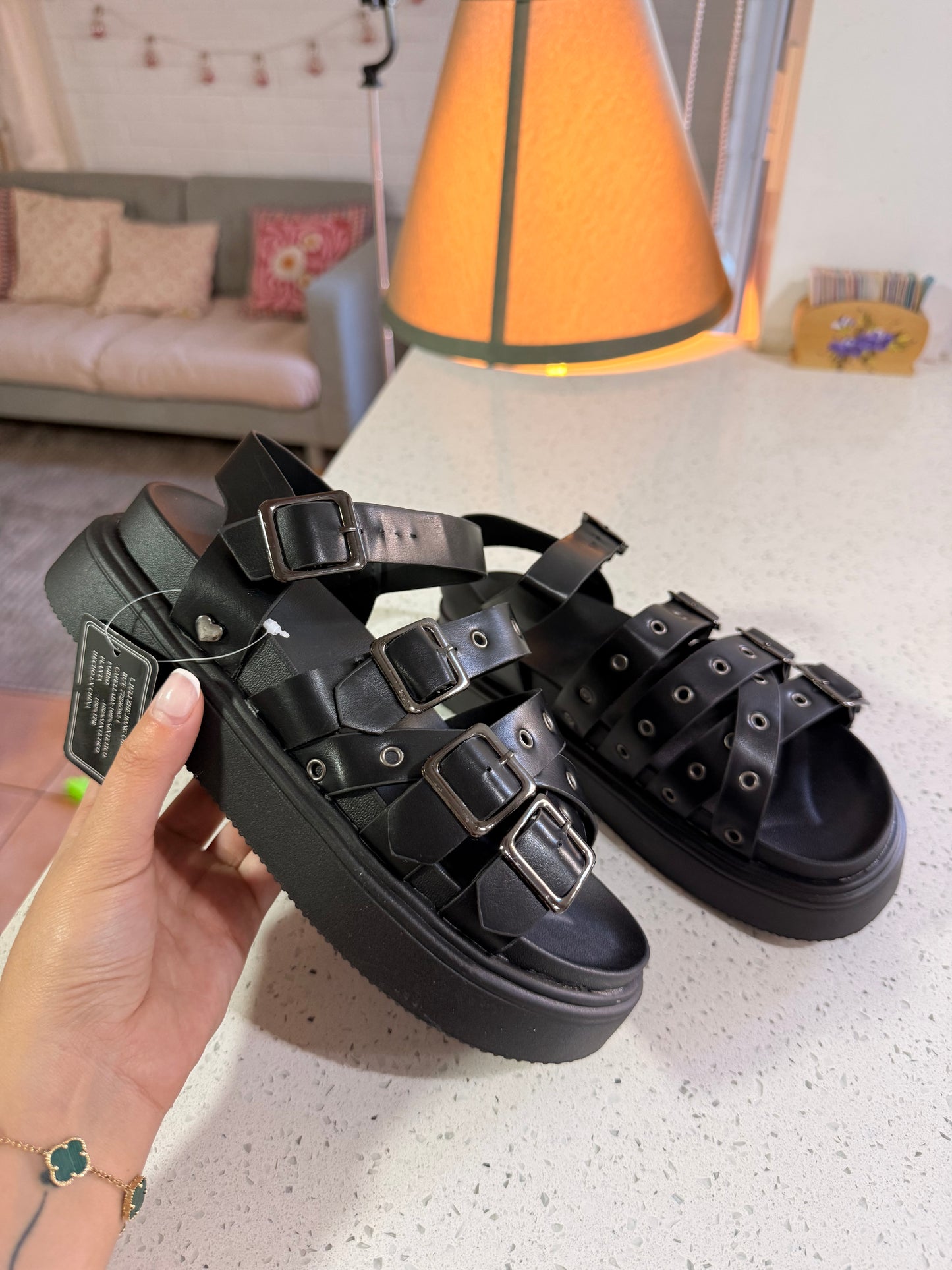 SANDALIAS CRISTINA✨