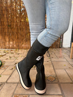 BOTAS DE AGUA 💦 AJUSTABLES Y SUELA ANTIDESLIZANTE (Acolchada) Black