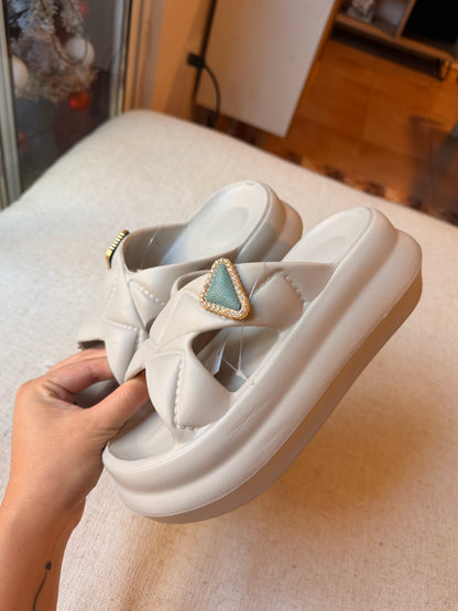 SANDALIAS PLAYA CON PLATAFORMA (Gris)