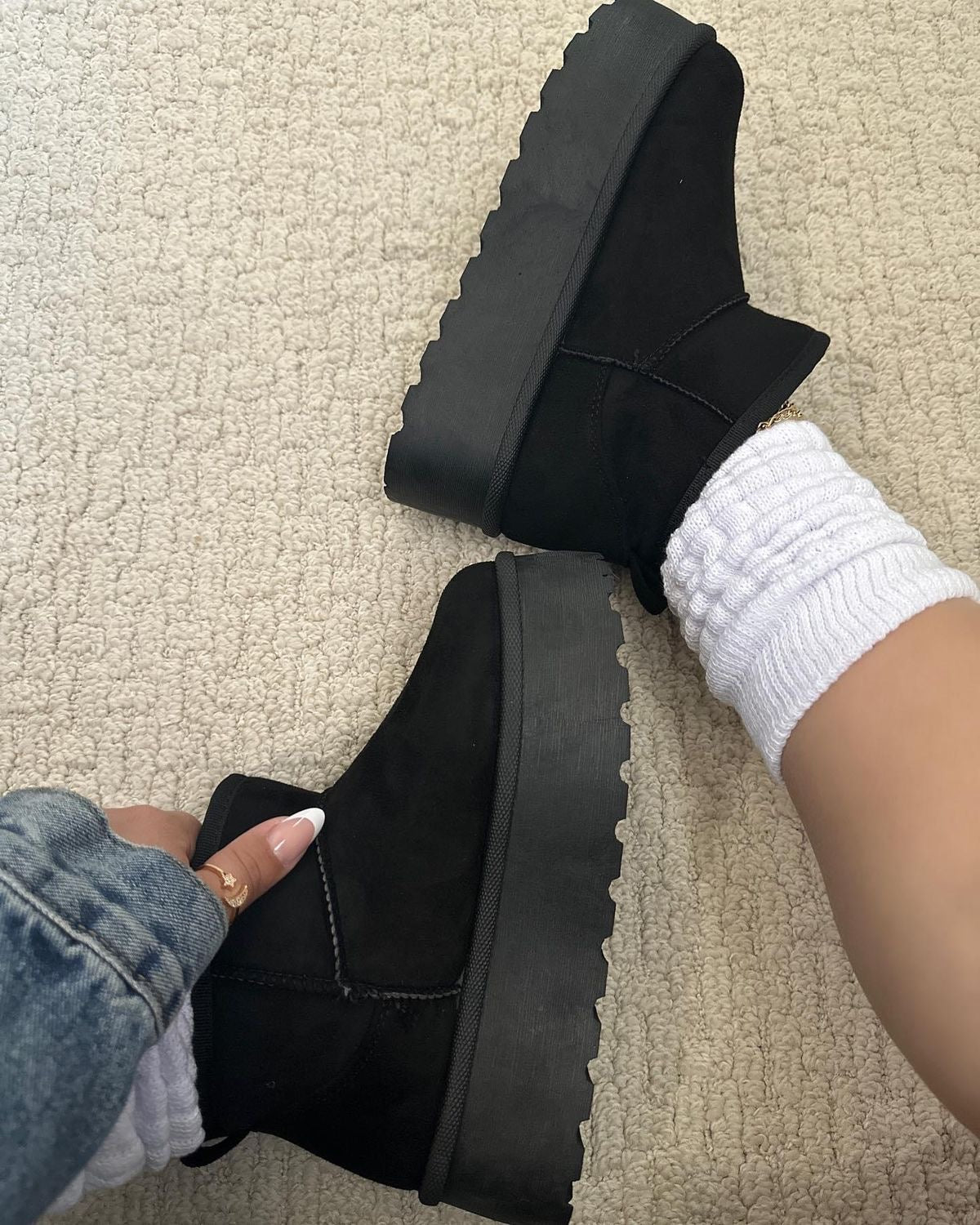 BOTAS TIPO UGG (Negro)