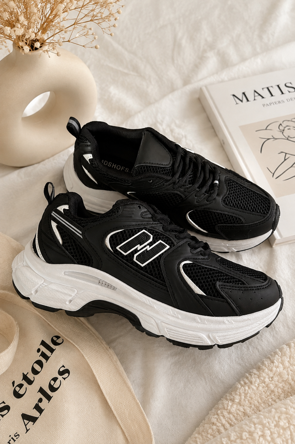 Zapatillas estilo New Balance (Black)