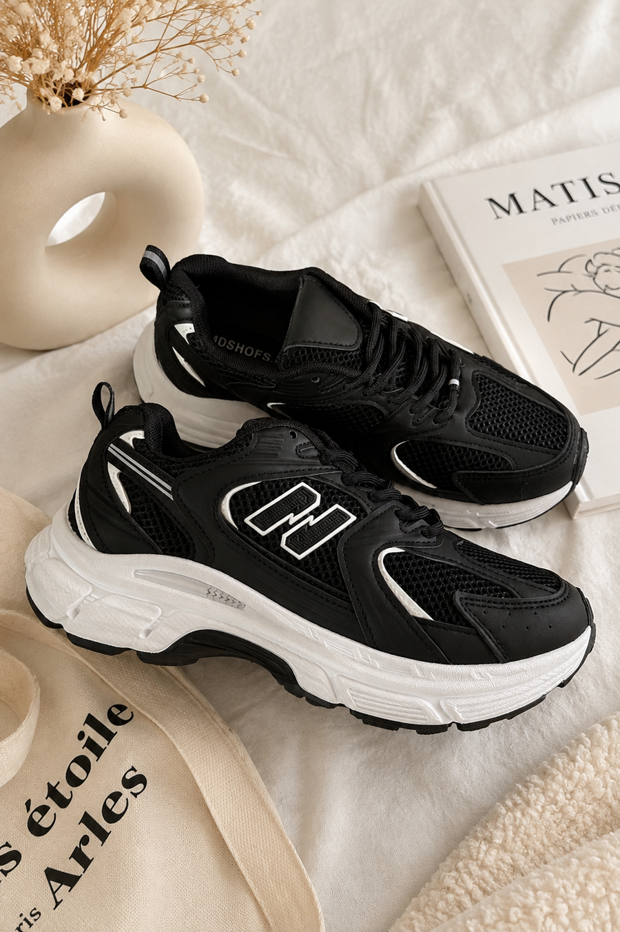 Zapatillas estilo New Balance (Black)
