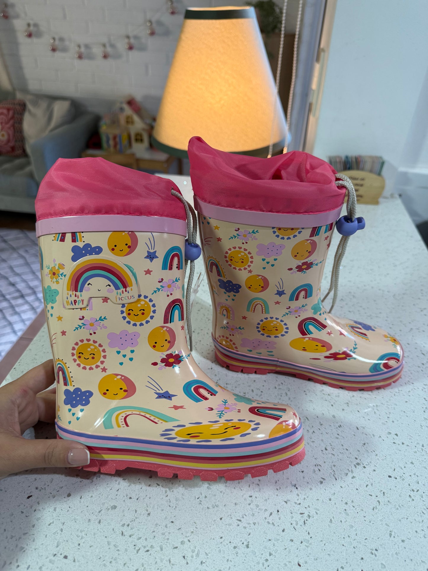 BOTAS DE AGUA PARA NIÑAS CON CHIPORRO Y SUELA ANTIDESLIZANTE