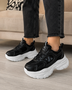 Zapatillas Plataforma Clara👟 (Negro/Blanco)