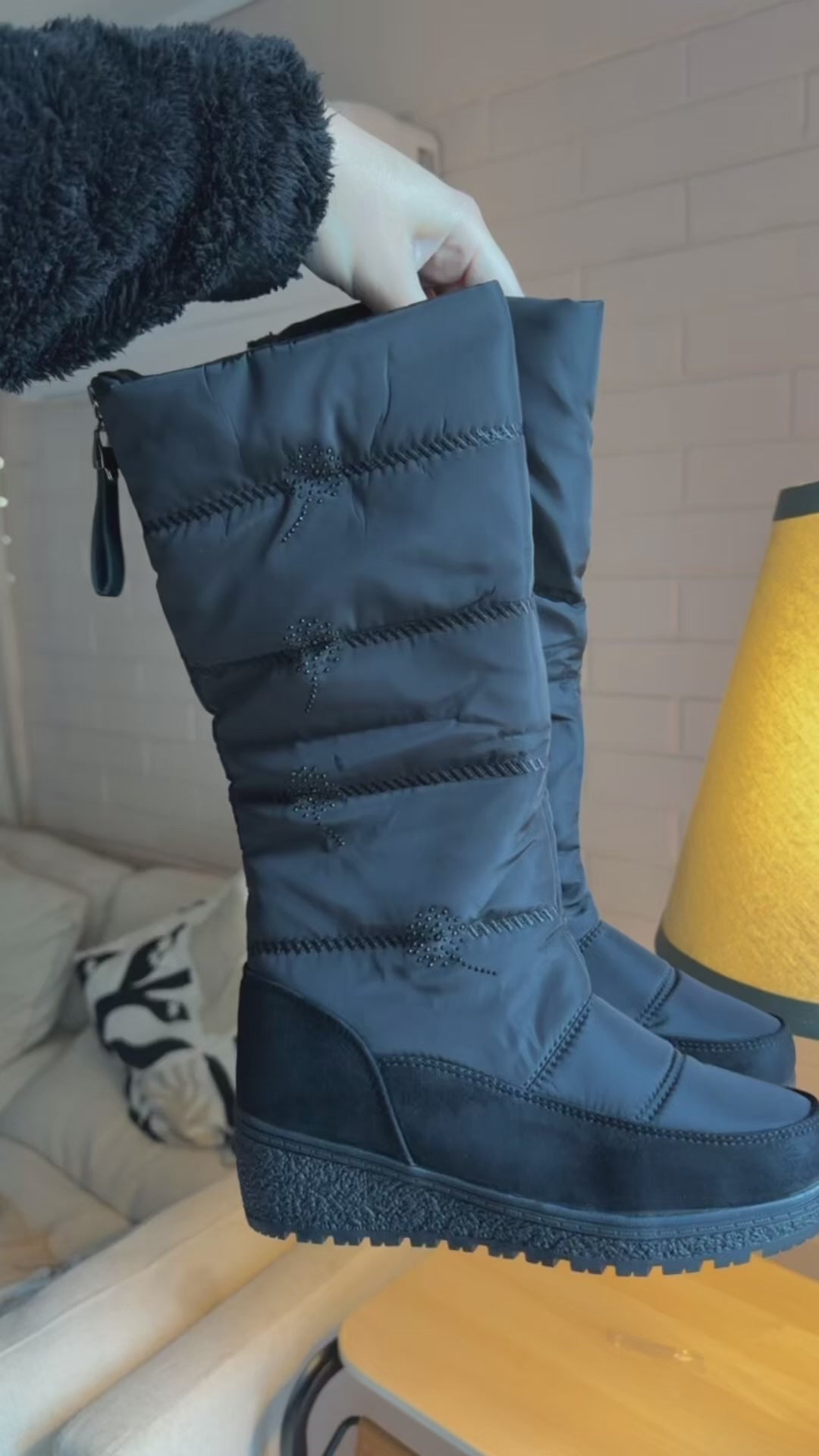 BOTAS LARGAS IMPERMEABLES ✨Detalles brillitos✨ (Forradas en todo el interior)