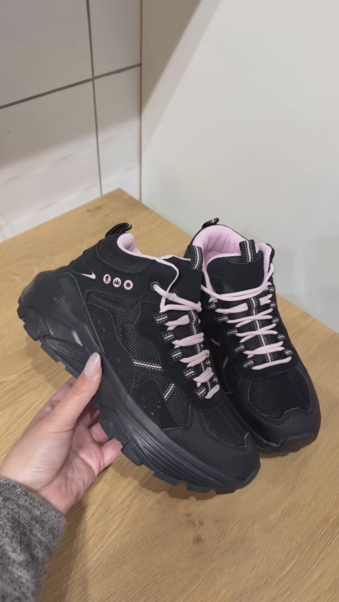 Botines Montaña Trekking acolchados y anti sudor (Black)⛰️🖤