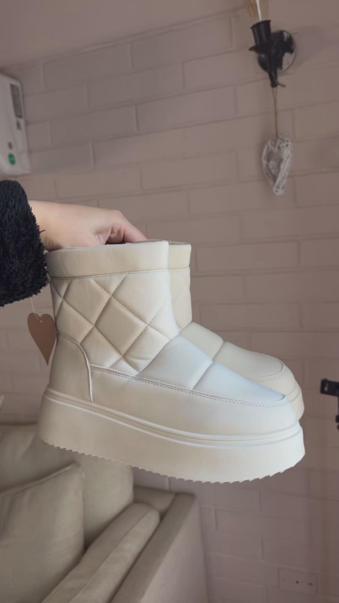 BOTINES ECOCUERO FORRADITOS IGNACIA✨(Beige)